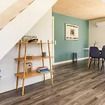 5 Star In * Farsø