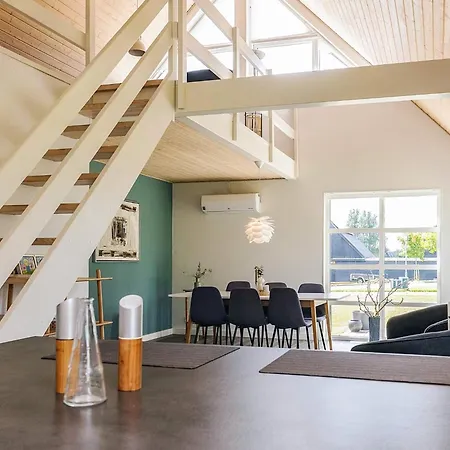 5 Star In Semesterbostad *